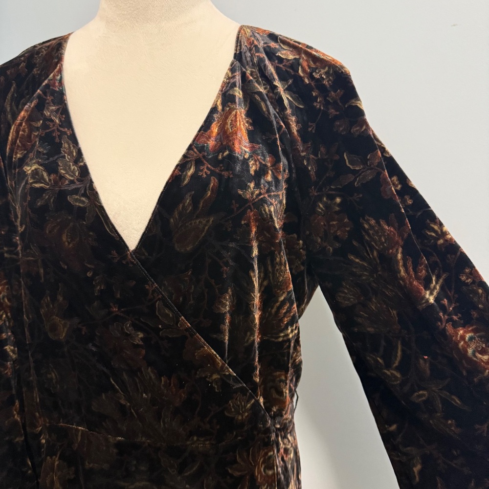 PAIGE Brown Estefani Printed Velvet Wrap Dress Sz L - Picture 3 of 12